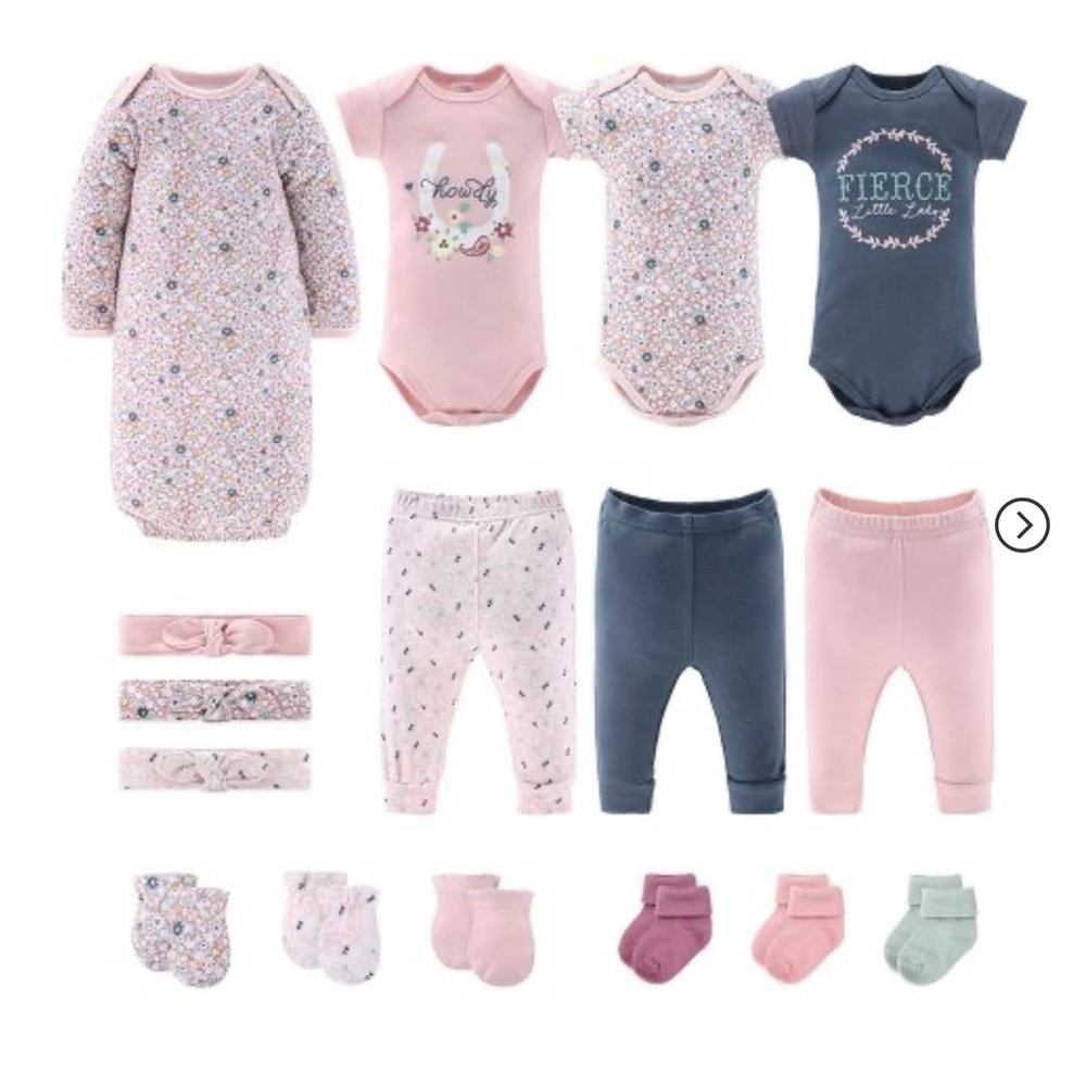 Peanutshell 16-Piece Layette Set, Baby Girl, 0-3m
